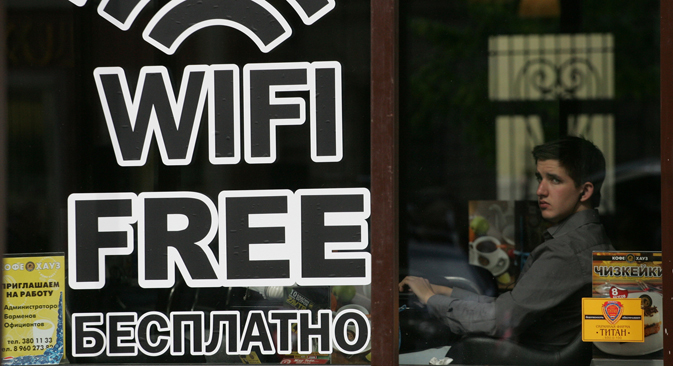 Twenty-five percent of Moscow’s secondary educational institutions currently have their own Wi-Fi networks, and, by the next academic year, all of its schools should have free Wi-Fi. Source: PhotoXPress