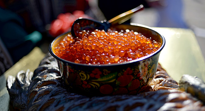 Red caviar is as common on the Russian table as black caviar used to be in the past. Source: RIA Novosti