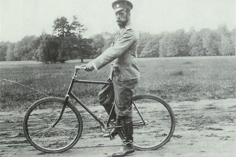 Nikolai II beim Radfahren. Foto: Kulturministerium Russlands