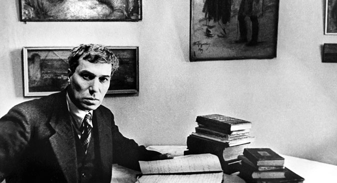 After Soviet censors refused to allow the novel to be published, Pasternak sent a few copies to friends in Europe. It first appeared in Italian. Source: ITAR-TASS