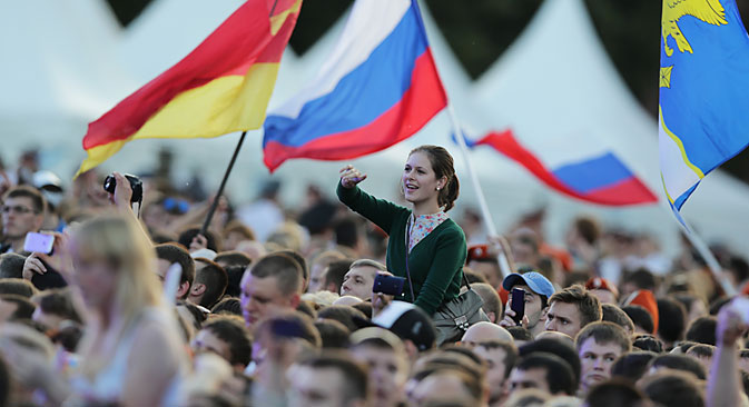 On June 12, Russia celebrates one of its youngest national holidays. Source: ITAR-TASS