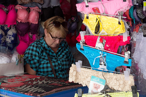 Underwear on sale at a central market in Simferopol. Source: Andrey Iglov / RIA Novosti