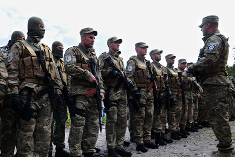 Volunteers of the Sych batallion set off to the military conflict zone in southeastern Ukraine. Source: RIA Novosti