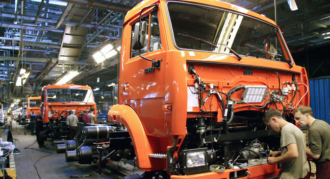 KamAZ has become the first autoconcern to secure the state's financial support at a time of a protracted downturn on the automotive market. Source: ITAR-TASS