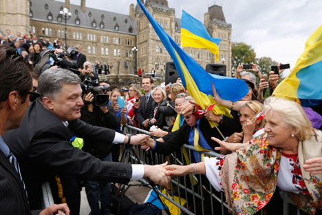 Nesawisimaja gaseta: Nach dem Lustrationsgesetz könnte auch Petro Poroschenko auf seine Vergangenheit hin durchleuchtet werden. Foto: Reuters