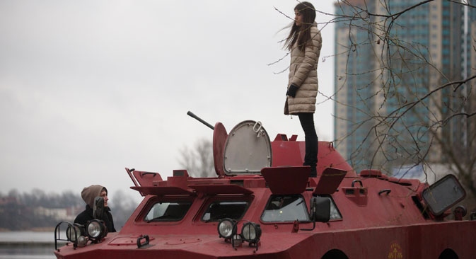 Meet St. Petersburg's first tank taxi, available for rent from $90 per hour. Source: RIA Novosti/Igor Russak