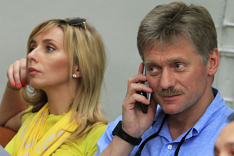 Juru Bicara Kremlin Dmitry Peskov (kanan) dan penari Tatyana Navka. 