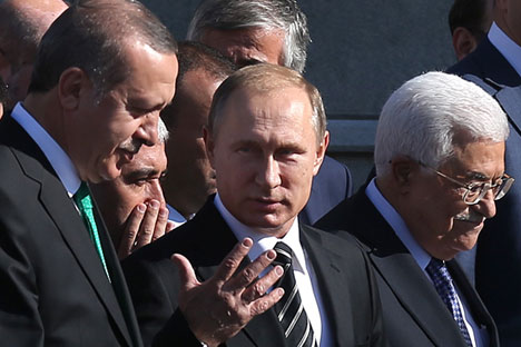 The President of Turkey, Recep Tayyip Erdogan, Russian President Vladimir Putin and Palestinian President Mahmoud Abbas (left to right) at the opening of the Moscow Cathedral Mosque. Source: Valery Sharifulin / TASS