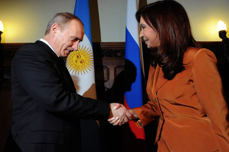 Vladímir Putin junto a la presidenta Cristina Fernández de Kirchner. Fuente: Reuters.