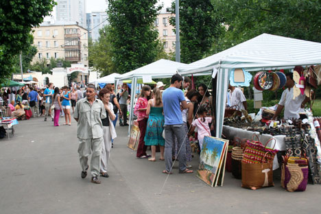 El festival cuenta con diversos apartados de entretenimiento: cocina, mercadillo, lounge... Fuente: Darya Rodiónova.
