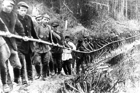 Prisioneros del gulag. Fuente: ITAR-TASS.