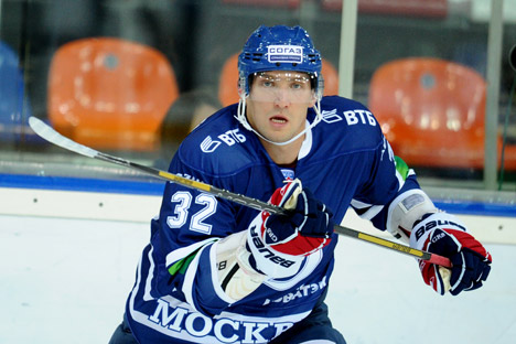 Aleksandr Ovechkin antes del partido Dinamo (Moscú) - Dinamo (Minsk). Fuente: ITAR-TASS.