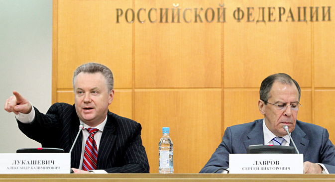 Alexander Lukashévich y Serguéi Lavrov. Fuente: Kommersant
