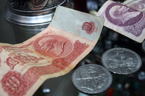 Millones de personas perdieron sus ahorros con las reformas económicas de 1991, ahora podrían recuperar una parte de aquel dinero. Fuente: PhotoXpress