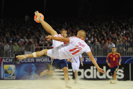 Em futebol de praia, a equipe russa conquistou, pela segunda vez consecutiva, o título de melhor do mundo Foto: Alamy/Legion Media