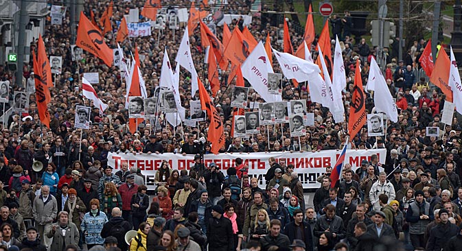 El movimiento de protesta disminuye y envejece. Entre 5.000 y 7.000 personas acudieron el pasado domingo una manifestación de protesta. Fuente: Evgueni Biiátov / Ria Novosti 