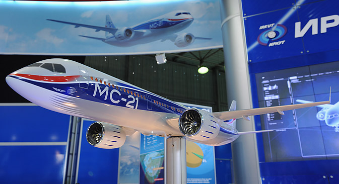 El nuevo avión de pasajeros ruso estará listo en 2016 y pretende irrumpir con fuerza en el mercado internacional. Fuente: Grigoriy Sisóev / RIA Novosti