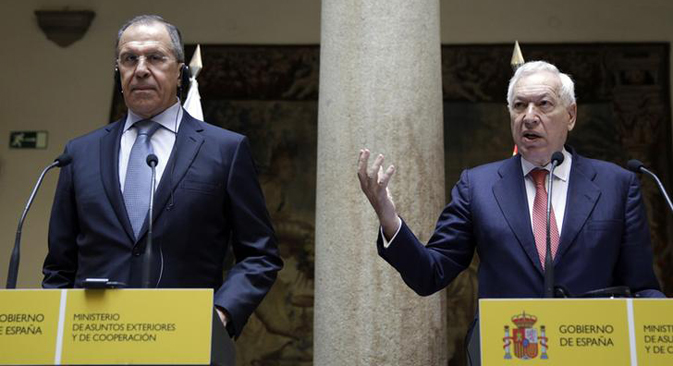 El ministro de Asuntos Exteriores ruso y su homólogo español José Manuel García Margallo, ofrecen en Madrid una rueda de prensa conjunta. Fuente: Reuters