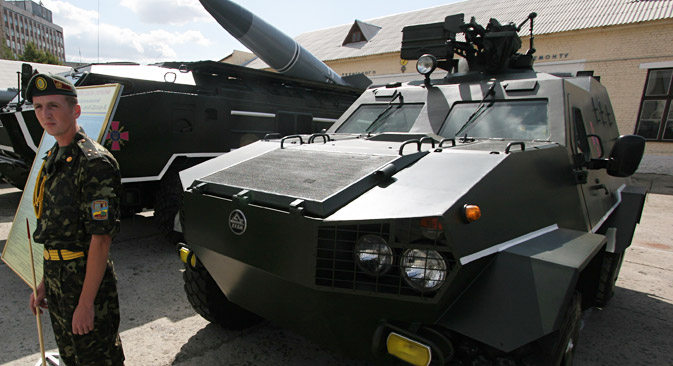 Sin la participación de Rusia Ucrania no podría producir más que tanques y modelos antiguos de BTR. Fuente: ITAR-TASS