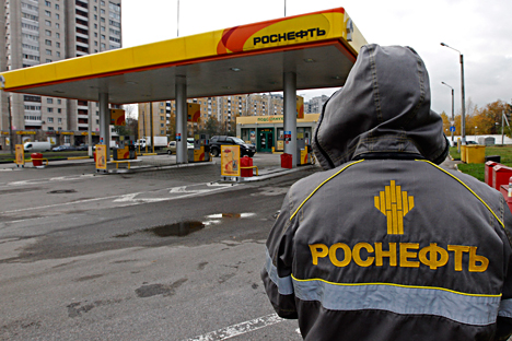 Na primavera passada, o governo russo declarou que a privatização de parte da Rosneft ocorrerá no início de 2015 Foto: Reuters