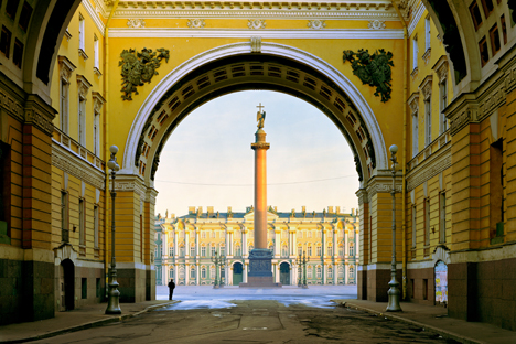 Vista al Palacio de Invierno, sede del Hermitage en San Petersburgo. Fuente: Corbis/All Over Press