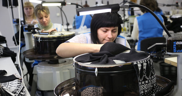 La créatrice russe Kira Plastinina a investi 150 millions de roubles (4,8 millions de dollars) pour ouvrir la première ligne de production à l'usine d'Oziory (sur la photo). Crédit : RIA Novosti