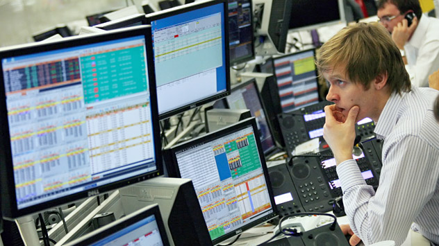 Des dizaines de marchands vendent en ligne des registres des actionnaires de presque toutes les sociétés. Crédit : Ruslan Krivobok/RIA Novosti