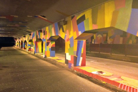 Un graffiti dans le centre de Moscou, près de la station de métro Kourskaïa. Crédit photo : Makar Boutkov