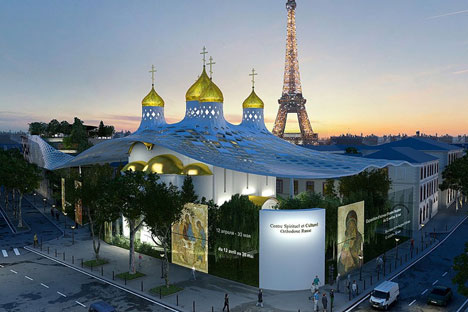 Le projet présenté par Arch group comprend une petite église à cinq coupoles en pierre blanche, recouverte d'un toit de verre rappelant  Crédit : bureau Arch group 