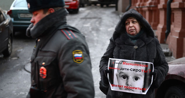 Protests against a ban on Americans adopting Russian children. Source: Maxim Blinov/RIA Novosti
