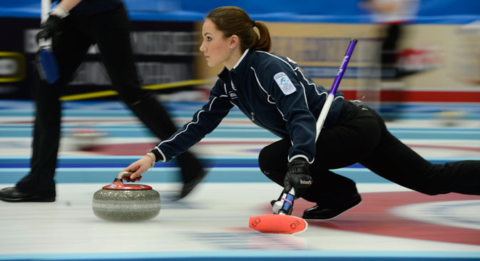 L’équipe féminine russe de curling est sacrée championne d'Europe pour la seconde fois. Sur la photo, Anna Sidorova. Crédit : Reuters/Vostock-Photo