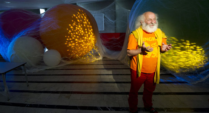 Le mime, qui habite principalement en France, envisage de récréer le Grand cirque de Saint-Pétersbourg. Crédit : RIA Novosti
