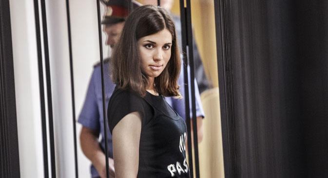 Nadejda Tolokonnikova a de grandes chances de fêter son 24e anniversaire dans une voiture avec des grillages attelée à un train du Transsibérien. Crédit : RIA Novosti