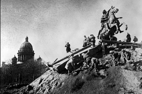 The siege of Leningrad started on 8 September 1941, and was finally lifted on 27 January 1944. Source: RIA Novosti