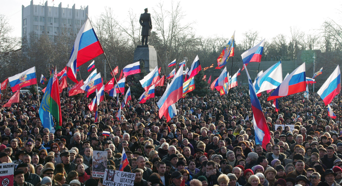 Une manifestation du parti Narodnaïa volia à Sébastopol, 2014. Crédit : Vasiliy Batanov / RIA Novosti