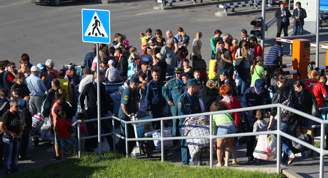 414 726 Ukrainiens se trouvent aujourd’hui dans les zones frontalières de Russie. Crédit : Itar-Tass