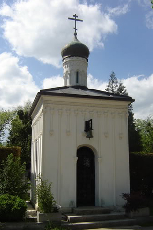 Ruska kapela na zagrebačkom groblju Mirogoj. Fotografija iz slobodnih izvora.