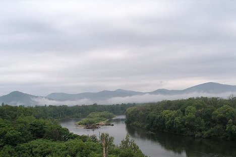 Dolina rijeke Bikin, dragulj prirodnog svijeta na granici Severa i Juga. Fotografija iz slobodnih izvora.