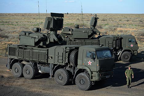 Prema ugovoru, Rusija će isporučiti Iraku 48 protuzrakoplovnih raketno-topovskih sustava „Pancir-S1". Izvor: RIA „Novosti"