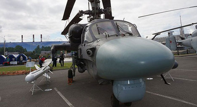 Izviđačko-jurišni helikopter Ka-52.