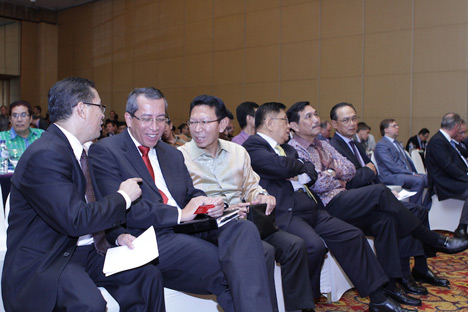Forum bisnis “Indonesia-Russia: Investment Strategies” atau disingkat IRIS diselenggarakan pada 25 Februari 2014 di Jakarta.