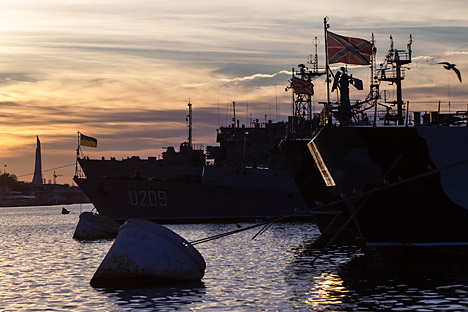 Rusia membayar Ukraina US$ 98 juta per tahun untuk penyewaan pangkalan angkatan laut di Krimea. Kredit: Sergey Savostianov/RG