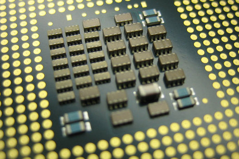 Mikroprosesor ini diproduksi menggunakan teknologi manufaktur 65 nanometer dan memiliki kapasitas 50 GigaFLOPS. Foto: flickr.com/rcmaclean.