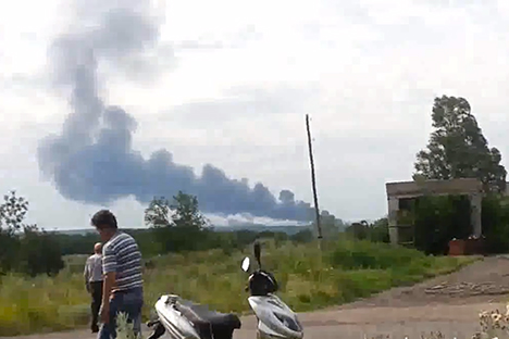 Pesawat Malaysia Airlines jatuh sekitar 80 kilometer dari Donetsk, dekat Desa Snezhnoe, Ukrainskaya Pravda. Foto: Sumber bebas