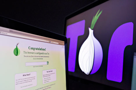 Tor adalah server proksi yang memberikan kerahasiaan akses internet dengan mengarahkan lalu lintas internet melalui volunteer network di seluruh dunia. Foto: Getty Images/Fotobank