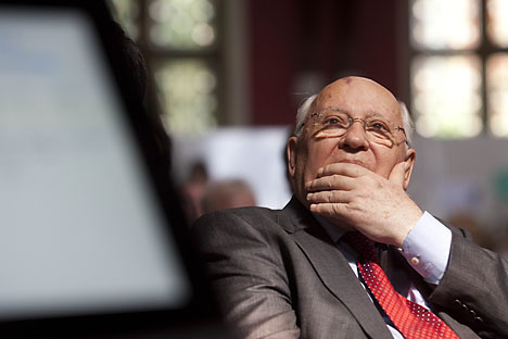 Gorbatchov: Vencedor do Nobel “deve ser achado, não criado”