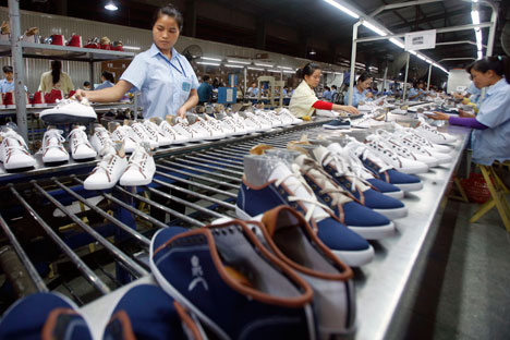 Posisi Tiongkok sebagai negara nomor satu di dunia dalam produksi tekstil murah mulai goyah karena kehadiran negara-negara berkembang di Asia yang mulai memasuki pasar seperti India, Bangladesh, Vietnam, dan Indonesia. Foto: Reuters
