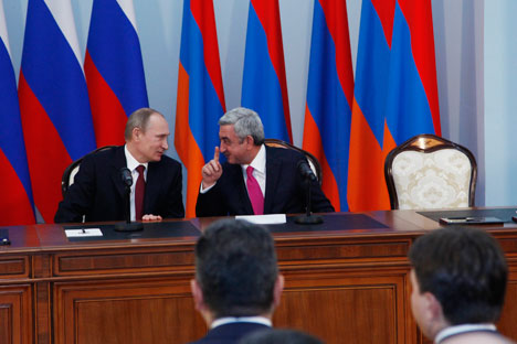 Moskow dan Yerevan memiliki hubungan yang harmonis.