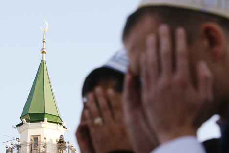 Terlepas dari betapa sulitnya berpuasa di Rusia, usainya bulan Ramadan pun menyimpan kesedihan. 