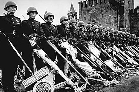 Captured German flags were trown under the Lenin's Mausoleum during the Victory Parad  (24.06.1945)